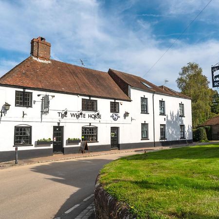 The White Horse, Rogate Hotel ปีเตอร์สฟิลด์ ภายนอก รูปภาพ