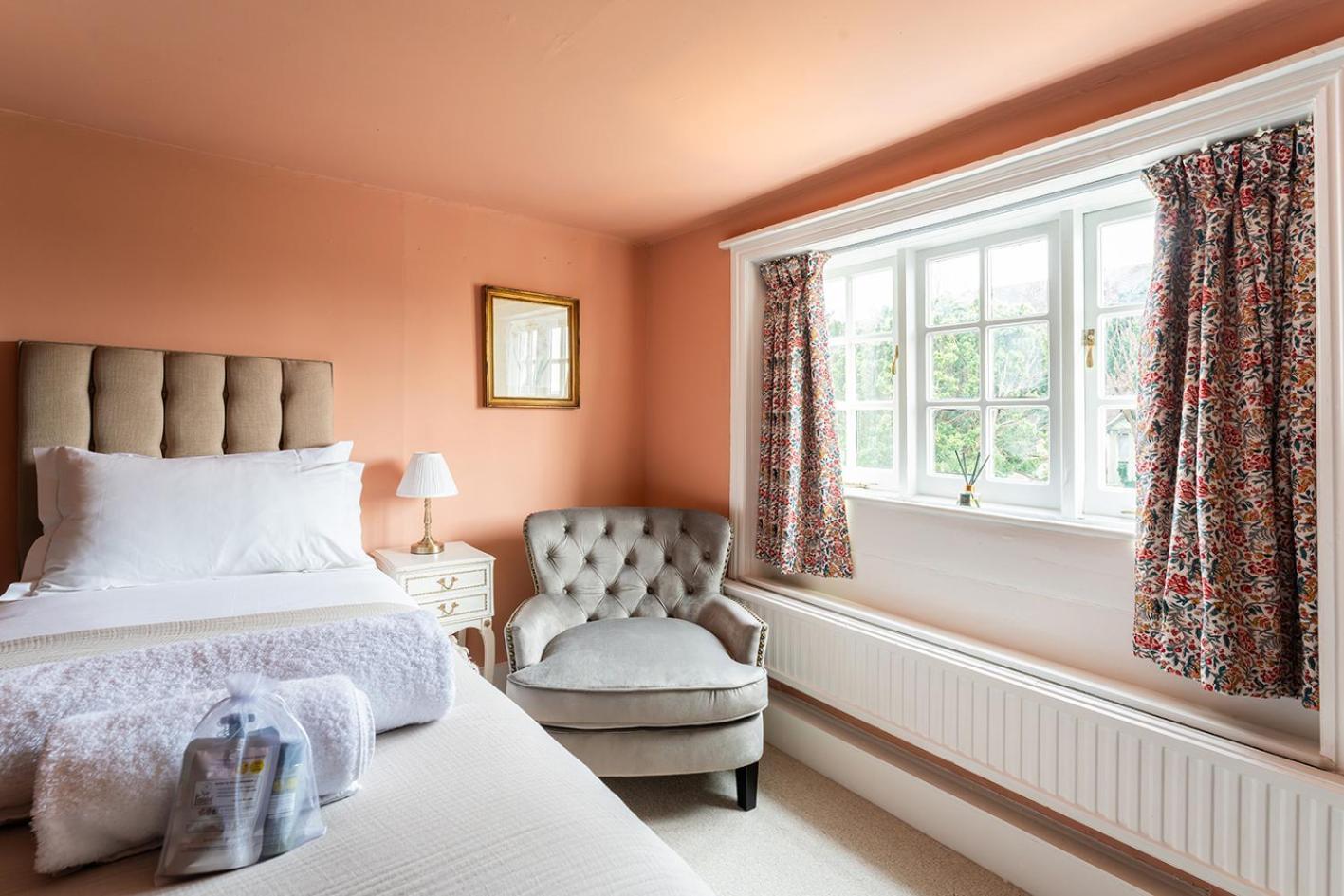 The White Horse, Rogate Hotel ปีเตอร์สฟิลด์ ภายนอก รูปภาพ